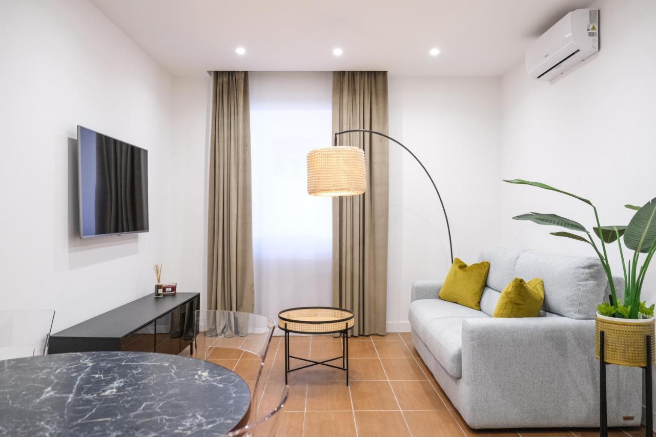 Aroma Apartment, Maschio Angioino-Porto Di Napoli Экстерьер фото