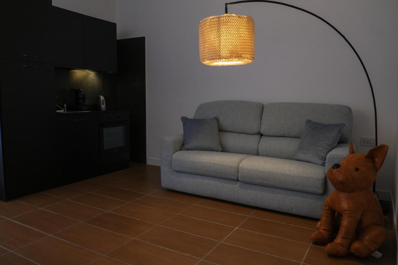 Aroma Apartment, Maschio Angioino-Porto Di Napoli Экстерьер фото