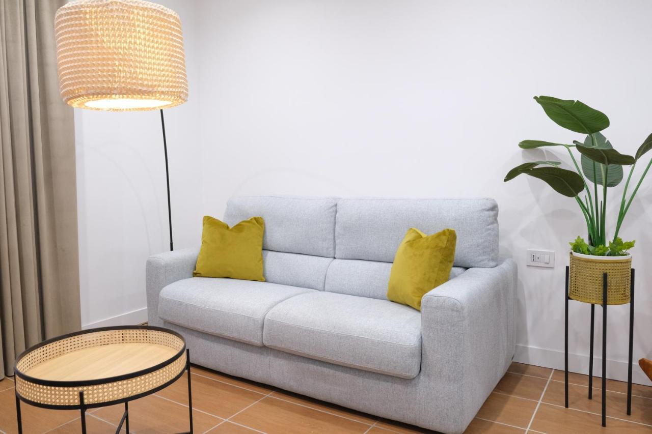 Aroma Apartment, Maschio Angioino-Porto Di Napoli Экстерьер фото